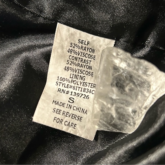 Kendall & Kylie PacSun Satin Bomber Jacket Eagle Rose Embroidery Black Cream EUC - Picture 6 of 7